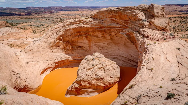 Golden Hours and Red Rock: How to Plan a Photography Trip to Grand Staircase-Escalante by Season