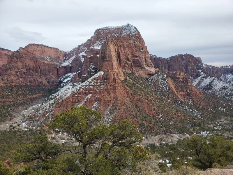 Cold Boots, Empty Trails: What Winter Hiking in Grand Staircase-Escalante Is Really Like
